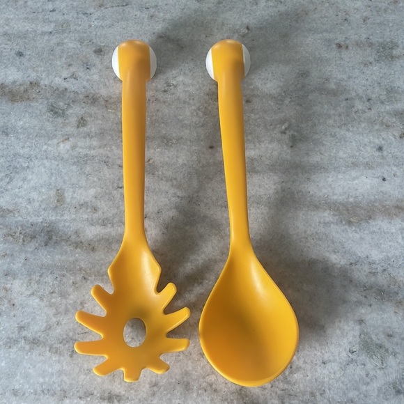 OTOTO Pasta Monsters pasta servers - Picture 8 of 10